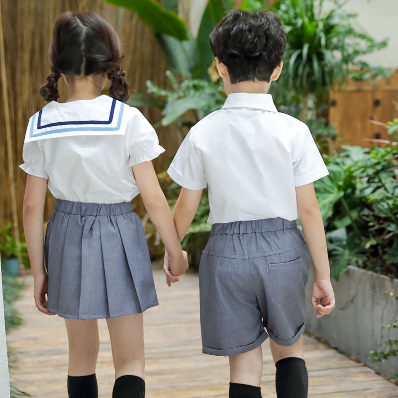 학교를 위한 국제적인 유행 유치원 소년과 소녀 여름 색깔 조합 제복 세트