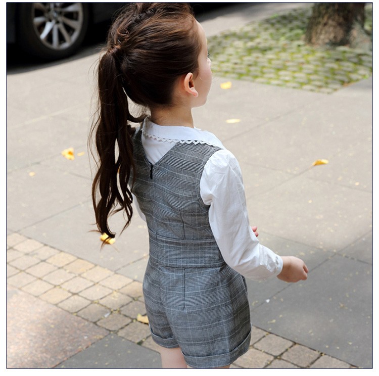 유행 2개 조각 어린 소녀 긴 소매 레이스 셔츠와 회색 격자 무늬 장난꾸러기를 주문 설계하십시오